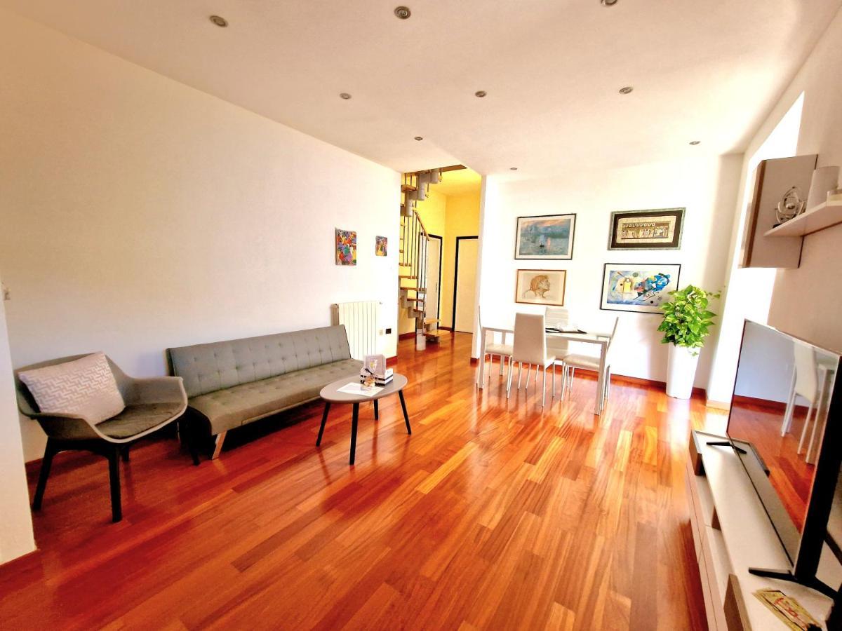 オルビアLa Casa In Centroアパートメント エクステリア 写真